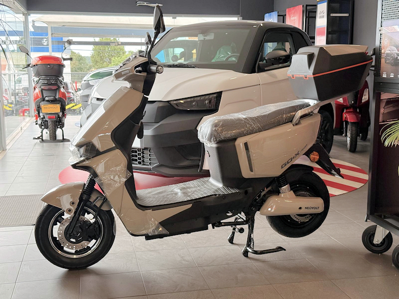 Scooter Elétrica Neovolt Go-X Pro